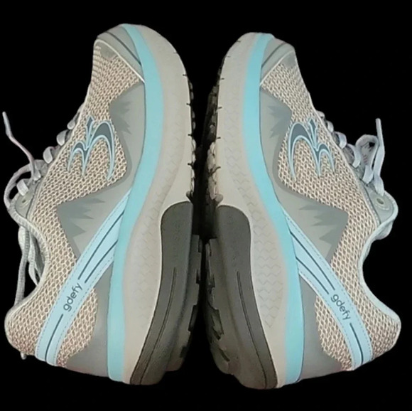 GDEFY Sneakers - Picture 5 of 8